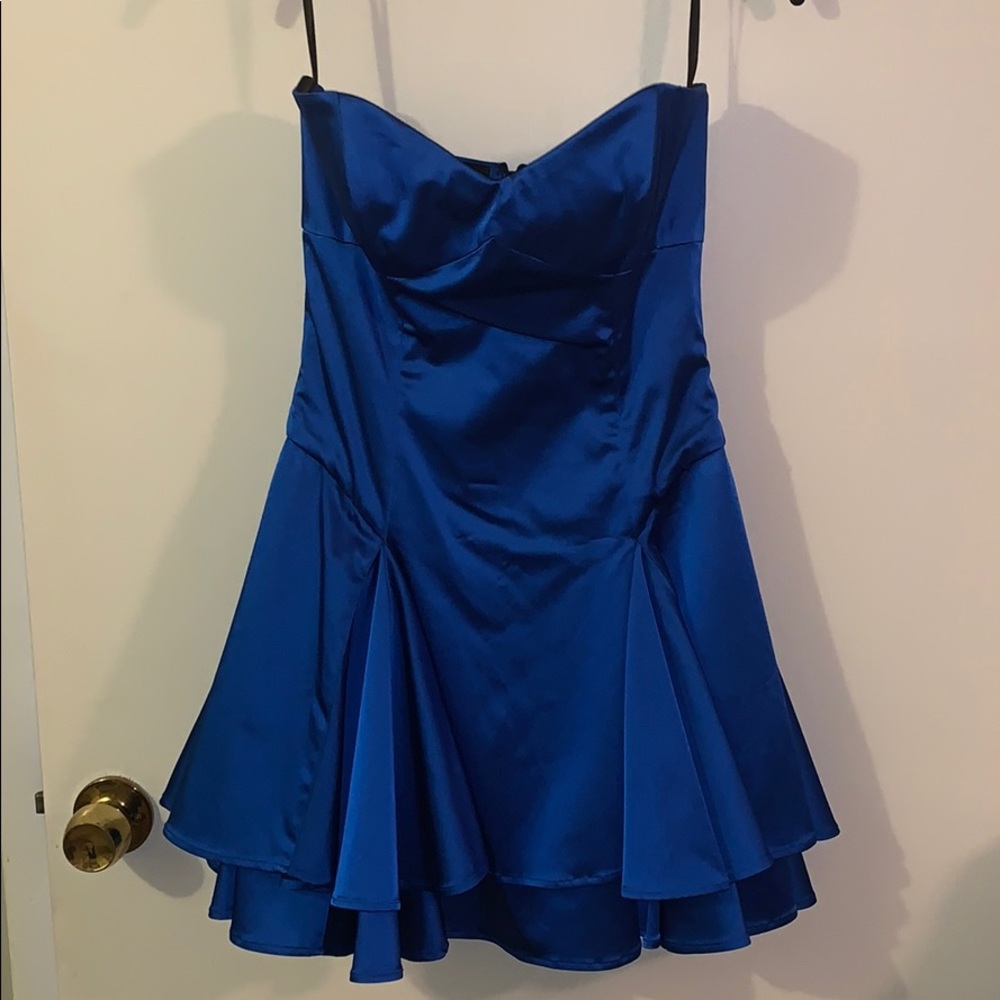 Strapless dress